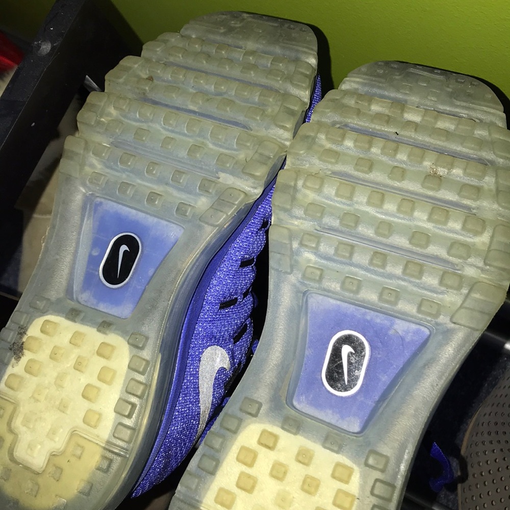 Nike AirMax - Picture 2 of 5